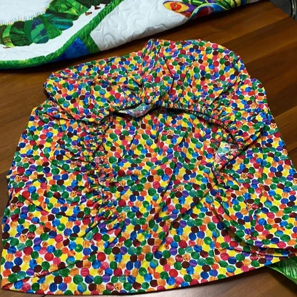 The Very Hungry Caterpillar Nursery Crib Set - Picture 5 of 15